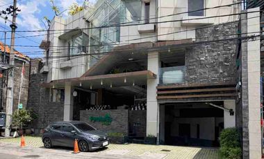 DIJUAL HOTEL AKTIF 4 LANTAI 28 KAMAR LOKASI PREMIUM DI RING 1 MALIOBORO 
YOGYAKARTA