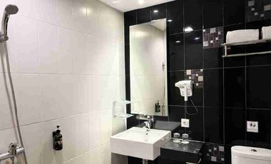 DIJUAL HOTEL AKTIF 4 LANTAI 28 KAMAR LOKASI PREMIUM DI RING 1 MALIOBORO 
YOGYAKARTA