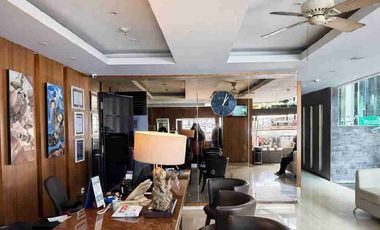 DIJUAL HOTEL AKTIF 4 LANTAI 28 KAMAR LOKASI PREMIUM DI RING 1 MALIOBORO 
YOGYAKARTA