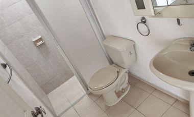Casa con alberca y doble seguridad en Burgos Bugambilias