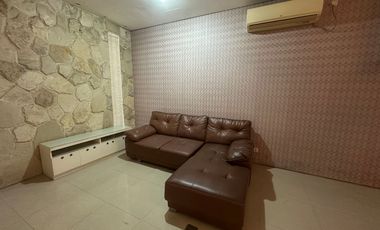 Sewa Kontrakan Rumah di Royal Residence Harga Murah Dekat Citraland Surabaya Barat Tahunan Perumahan Per 2026 Dibawah 75jt
