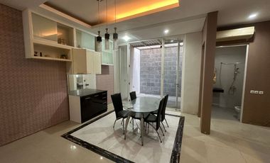 Sewa Kontrakan Rumah di Royal Residence Harga Murah Dekat Citraland Surabaya Barat Tahunan Perumahan Per 2026 Dibawah 75jt