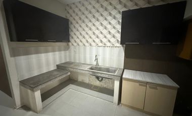 Sewa Kontrakan Rumah di Royal Residence Harga Murah Dekat Citraland Surabaya Barat Tahunan Perumahan Per 2026 Dibawah 75jt