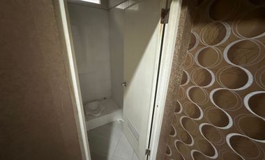Sewa Kontrakan Rumah di Royal Residence Harga Murah Dekat Citraland Surabaya Barat Tahunan Perumahan Per 2026 Dibawah 75jt