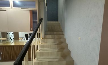 Sewa Kontrakan Rumah di Royal Residence Harga Murah Dekat Citraland Surabaya Barat Tahunan Perumahan Per 2026 Dibawah 75jt