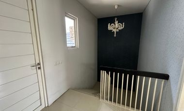 Sewa Kontrakan Rumah di Royal Residence Harga Murah Dekat Citraland Surabaya Barat Tahunan Perumahan Per 2026 Dibawah 75jt