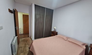 MODERNA CASA EN BARRIO GOLF