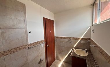 Rento Dpto 2 Dorm $530 con baño privado c/d Monteserrín sin amoblar cerca UDLA, Ekopark No Mascotas