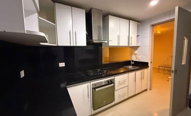 VENDO CASA EN LA CASTELLANA