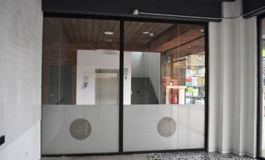 ARRIENDO Loca Comercial 35,36 m2, Strip Center, La Dehesa