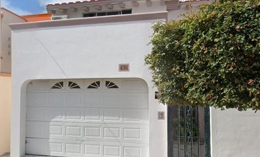 VENTA DE CASA EN FRACC LOMAS DE MAZATLÁN EN MAZATLÁN SINALOA