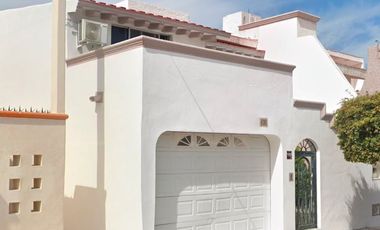 VENTA DE CASA EN FRACC LOMAS DE MAZATLÁN EN MAZATLÁN SINALOA