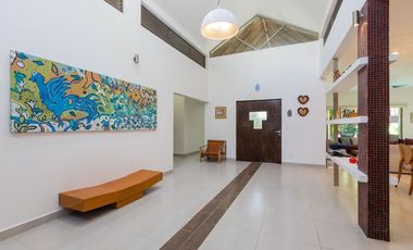 se renta hermosa casa amueblada en Cancún en Quintas los Alamos