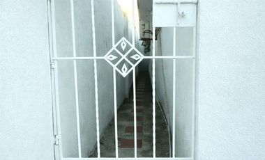 VENDO HERMOSA CASA EN SECTOR DE LOS JOBOS CON AREA DE 344 mts2, 4 ALCOBAS, GARAJE CUBIERTO Y UNA EXCELENTE  UBICACION.