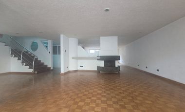 CASA EN RENTA EN LA COLONIA CHIMALISTAC