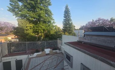 CASA EN RENTA EN LA COLONIA CHIMALISTAC
