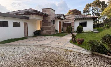 Casa campestre Arriendo  Santa Elena -  Medellin
