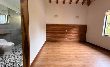 Casa campestre Arriendo  Santa Elena -  Medellin