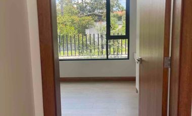 OPORTUNIDAD CASA NUEVA DE VENTA TUMBACO