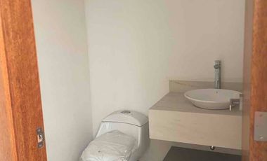 OPORTUNIDAD CASA NUEVA DE VENTA TUMBACO