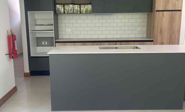 OPORTUNIDAD CASA NUEVA DE VENTA TUMBACO