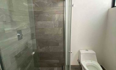 Departamento de súper lujo y lleno de comodidades en una ubicación inmejorable de Cholula, amueblado, 3 habitaciones, terraza privada y seguridad.
