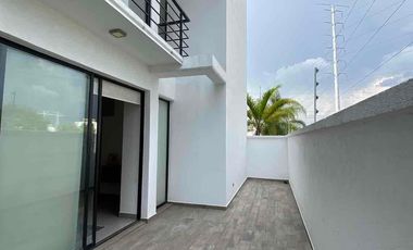Departamento de súper lujo y lleno de comodidades en una ubicación inmejorable de Cholula, amueblado, 3 habitaciones, terraza privada y seguridad.