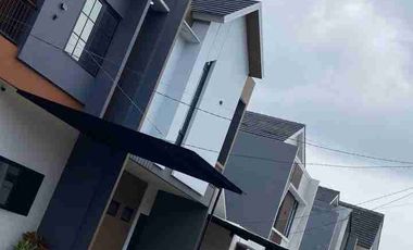 Dijual Rumah Cluster Royal Galaxy Bisa KPR Akses Jalan 2 Mobil Bekasi Selatan Kota Bekasi