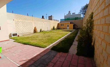 Casa sola en renta muy cerca del Zoológico de zacango