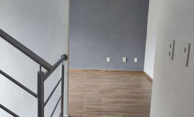 Casa en venta en conjunto cerrado en Bosque Esmeralda