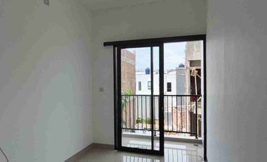 Dijual Rumah TownhouseReady Siap Huni Mewah Murah Bisa KPR Ciracas Jakarta Timur