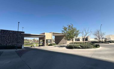 DEPARTAMENTO DE LUJO EN VENTA DE 310 m²,  ZIBATA QUERÉTARO CON ALBERCA, TERRAZAS, GIMNASIO