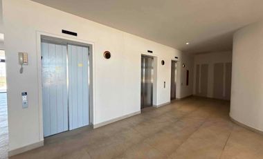 DEPARTAMENTO DE LUJO EN VENTA DE 310 m²,  ZIBATA QUERÉTARO CON ALBERCA, TERRAZAS, GIMNASIO