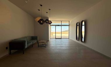 DEPARTAMENTO DE LUJO EN VENTA DE 310 m²,  ZIBATA QUERÉTARO CON ALBERCA, TERRAZAS, GIMNASIO
