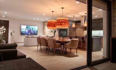 DEPARTAMENTO DE LUJO EN VENTA DE 310 m²,  ZIBATA QUERÉTARO CON ALBERCA, TERRAZAS, GIMNASIO