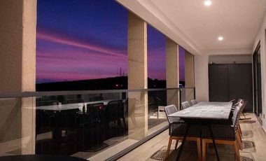 DEPARTAMENTO DE LUJO EN VENTA DE 310 m²,  ZIBATA QUERÉTARO CON ALBERCA, TERRAZAS, GIMNASIO