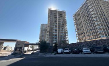 DEPARTAMENTO DE LUJO EN VENTA DE 310 m²,  ZIBATA QUERÉTARO CON ALBERCA, TERRAZAS, GIMNASIO
