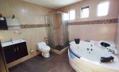 Casa de venta en Challuabamba con 1500m2 de terreno