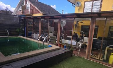 SE VENDE AMPLIA CASA CON PISCINA EN LOMAS SAN ANDRES, CONCEPCIÓN