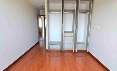 Dpto de 3 hab con balcón vista a la calle con áreas comunes PISCINA GIMNASIO AREA DE PARRILLA ENTREGA INMEDIATA