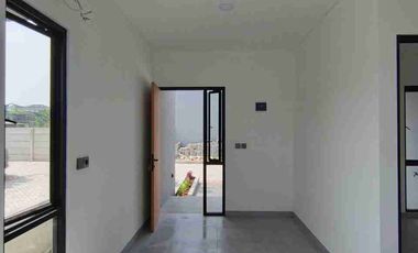 Rumah Townhouse Bisa KPR Sumarecon Mall Stasiun Bekasi Timur Bekasi Utara Kota Bekasi Dijual