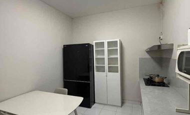 Dijual gedung bisa digunakan untuk kantor atau gudang