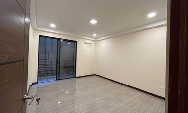 3 Storey 4 Bedroom Townhouse with 1 Car Garage at Palanan Makati