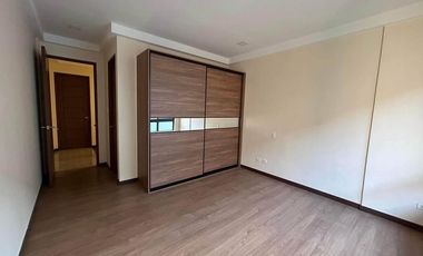 3 Storey 4 Bedroom Townhouse with 1 Car Garage at Palanan Makati