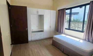 Luxury 2 Bedroom Bungalow House for Rent in Clark Freeport Zone Pampanga / Exclusive Gated Community