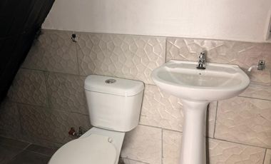 Local Amoblado en Alquiler para Barberia en Alamos Norte, 1 Baño, a Estrenar, Moderno, Norte de Guayaquil