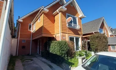SE VENDE CASA EN CURAUMA VALPARAISO CERCA UNIV. CATOLICA 3 D. 3 B. 4.300 UF