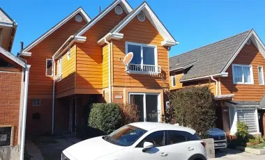 SE VENDE CASA EN CURAUMA VALPARAISO CERCA UNIV. CATOLICA 3 D. 3 B. 4.300 UF