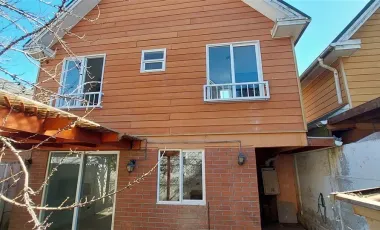 SE VENDE CASA EN CURAUMA VALPARAISO CERCA UNIV. CATOLICA 3 D. 3 B. 4.300 UF