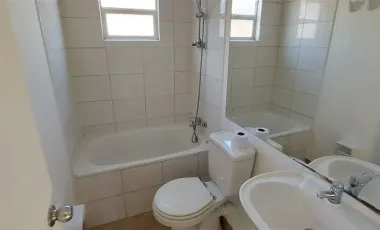 SE VENDE CASA EN CURAUMA VALPARAISO CERCA UNIV. CATOLICA 3 D. 3 B. 4.300 UF